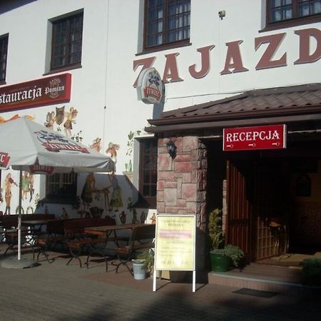 Zajazd Pomian Ozarow Mazowiecki Exterior photo